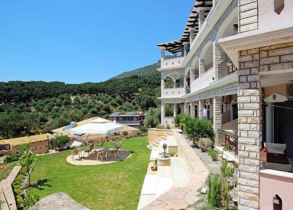 About La Scala Apartments Greece